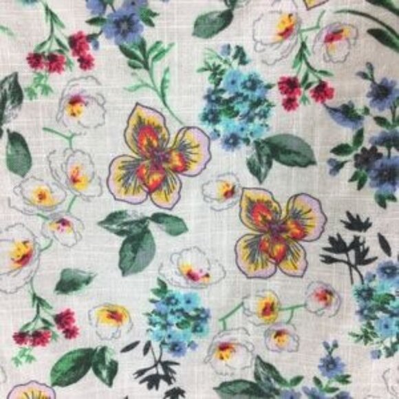 Time and Tru White Floral Bell Sleeve Woven Top - Size Small - Picture 6 of 7